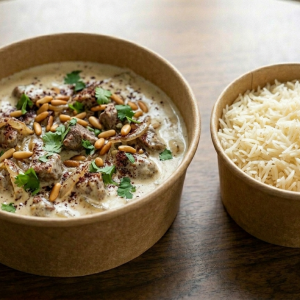 Beef in Yogurt & Onion Sauce with Rice (Shakriya)